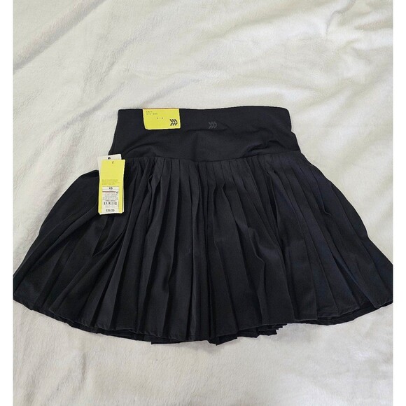 Target All in Motion Micro Pleated Skater Skort - Picture 2 of 4